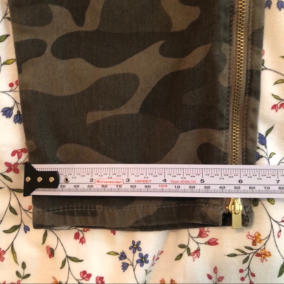 Chico’s Black Label Collection Camo Ankle Jeans 2P - Picture 8 of 8